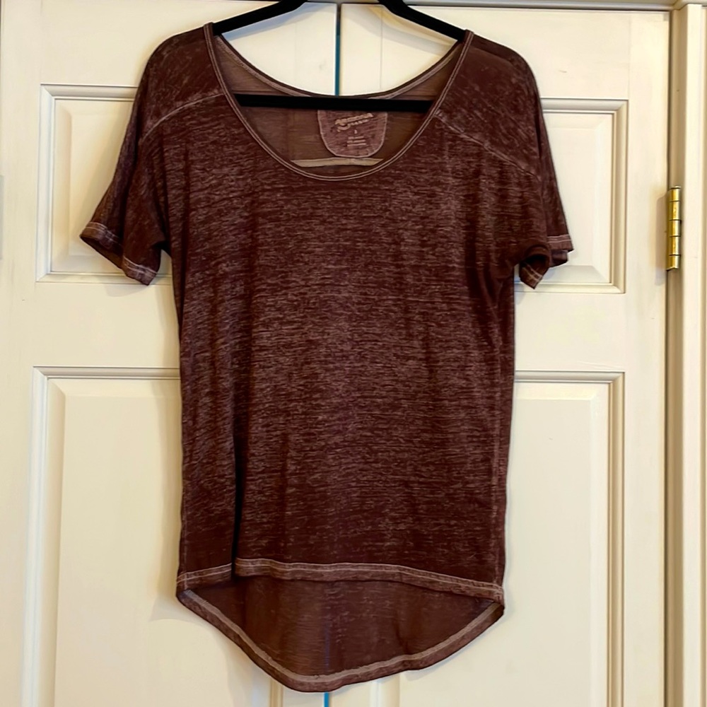 🧁Arizona women’s scoop neck tee🧁